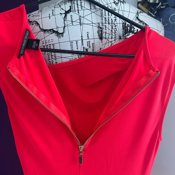 7 for $30 Victorias Secret Dress - Picture 7 of 8